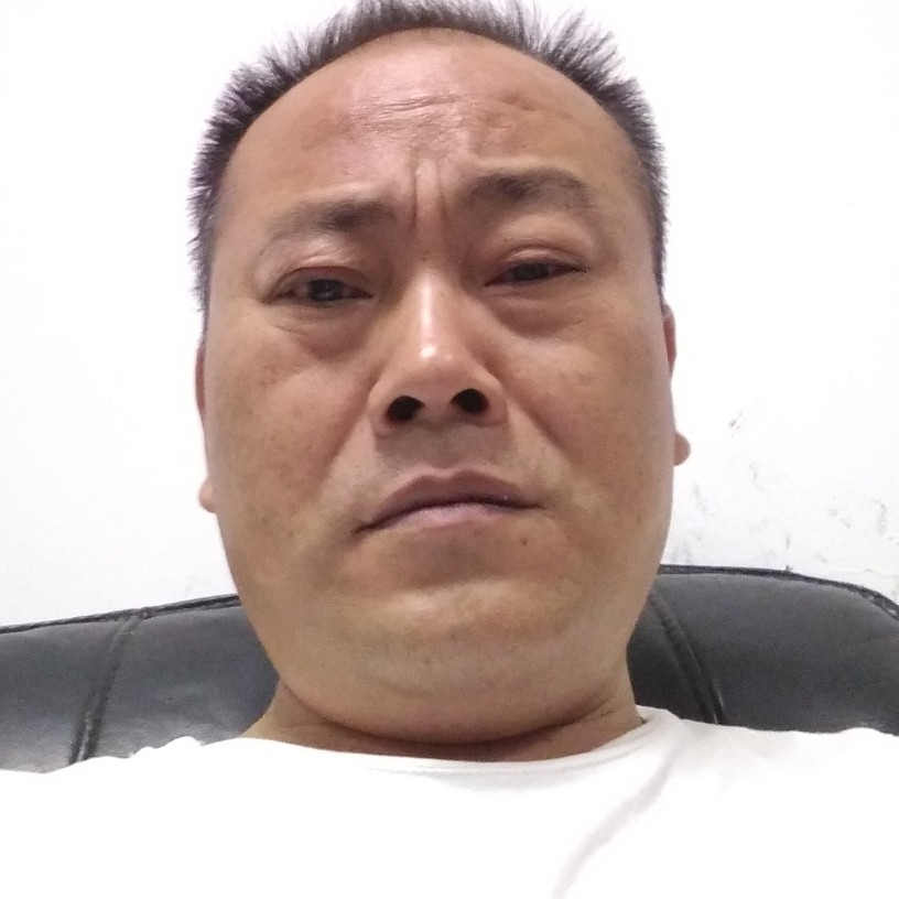 睫毛向落寂的照片