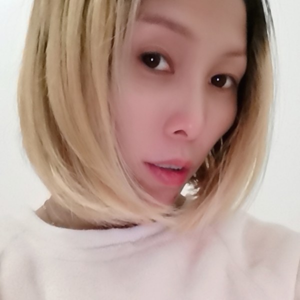 不懂温柔的我的照片