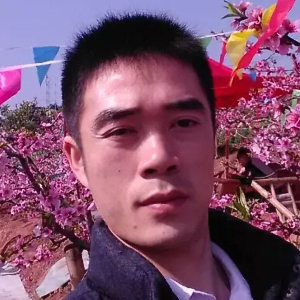 健忘青花的照片