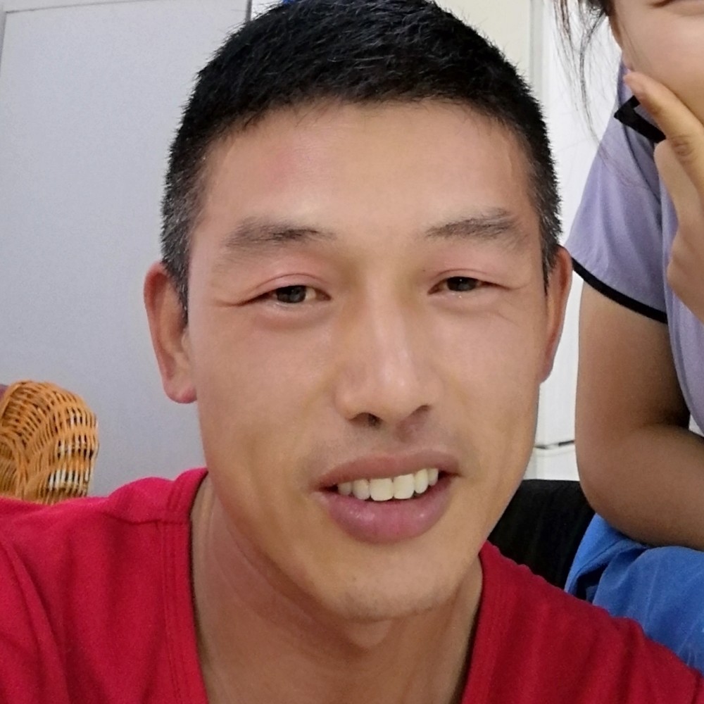 崖悔怕孤单的照片