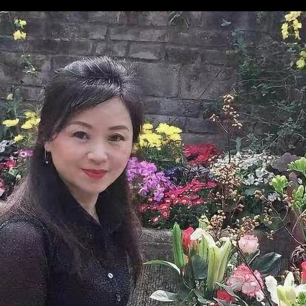 清清清茉莉的照片