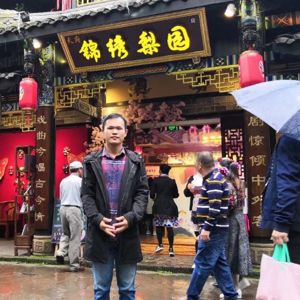 笃行侠的照片