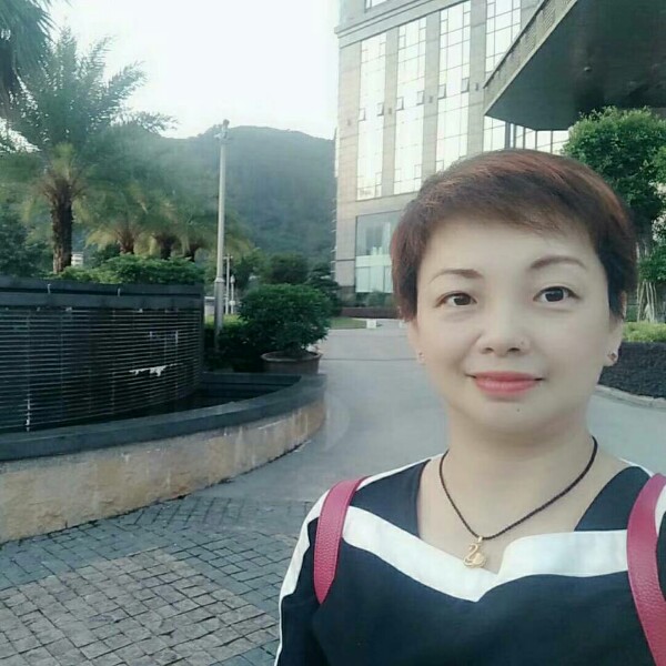 是谁在等你的照片