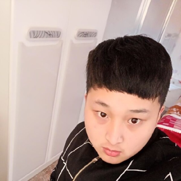 请叫我李大大的照片