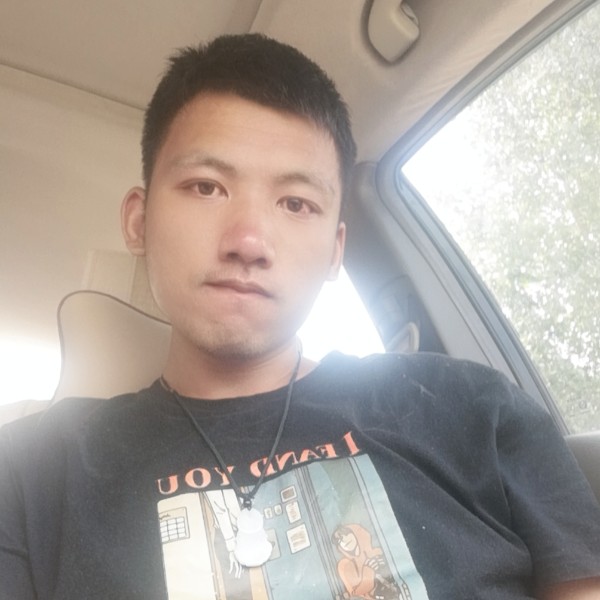 冷傲凝眸琉璃的照片