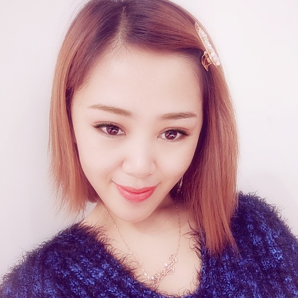 冷酷闻瑞雪的照片