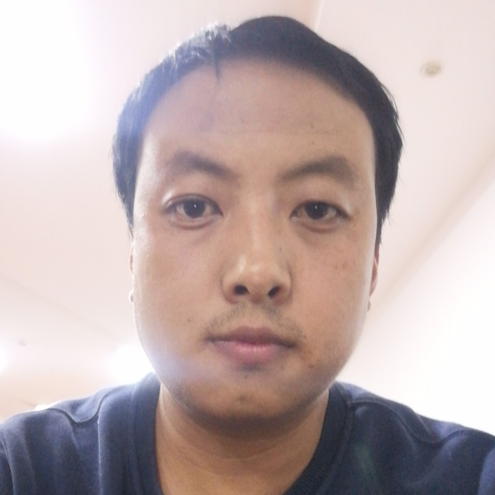 赫尔的照片