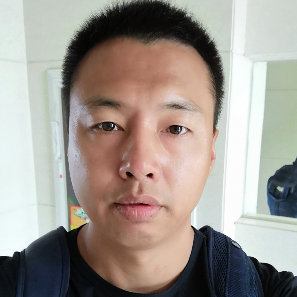 张信坤的照片