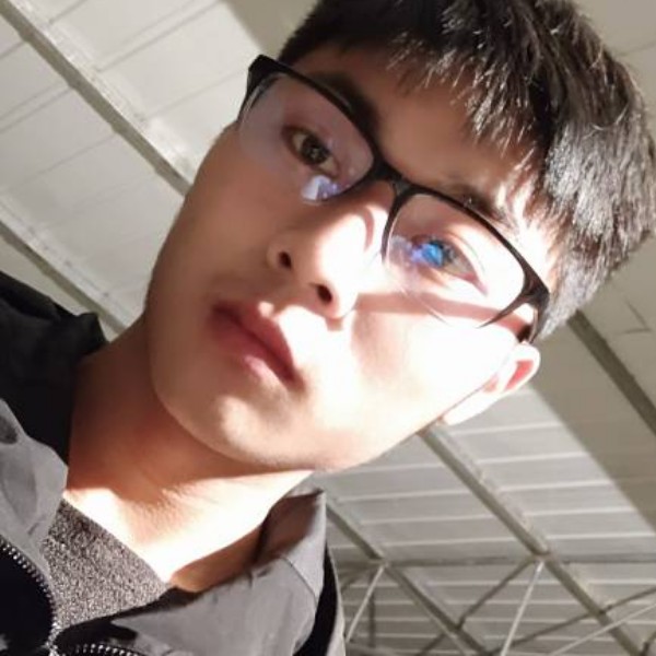 LᎭₑﻬ浊酒尽余欢ོ꧔的照片