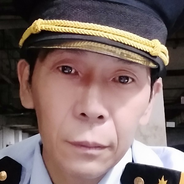 俊逸苦恋心锁的照片