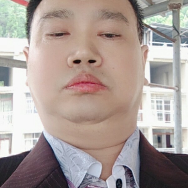 啤酒倾心懵懂的照片