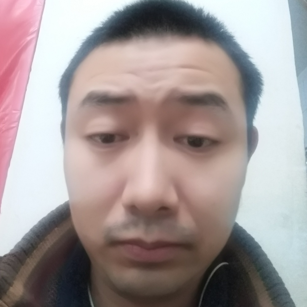 坚定相许黑米的照片