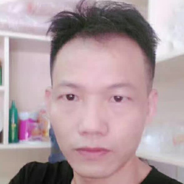 现代夏天的照片