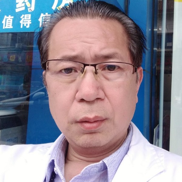 有一滴水的照片