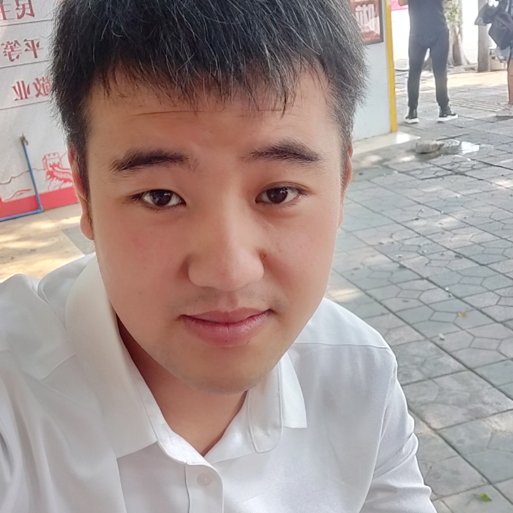 韩晓硕的照片