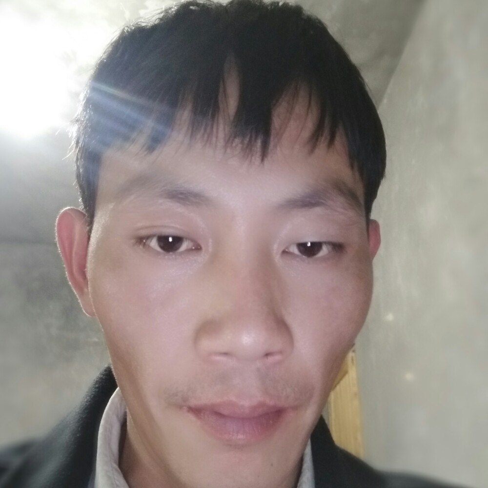 完美的帅哥的照片