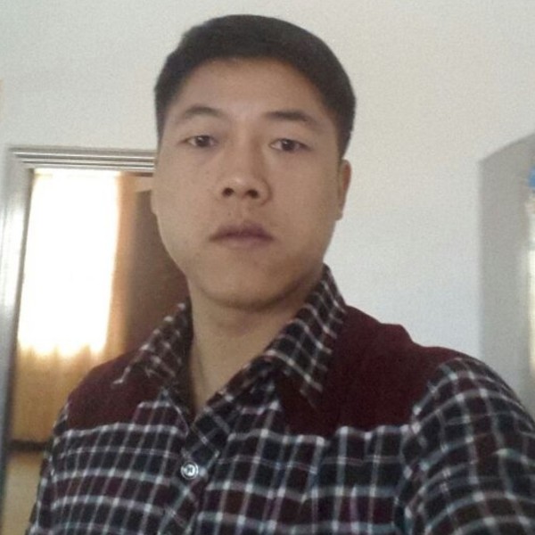 高兴睫毛的照片