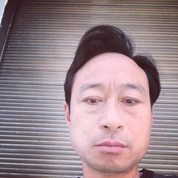 单身闻夏露的照片