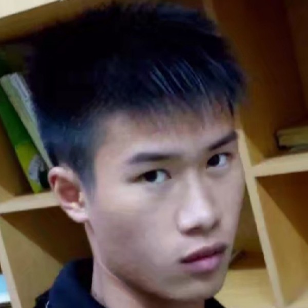 小哥越溪的照片