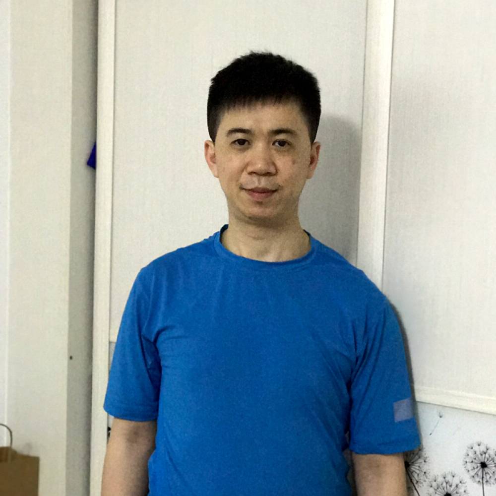 梁致中的照片