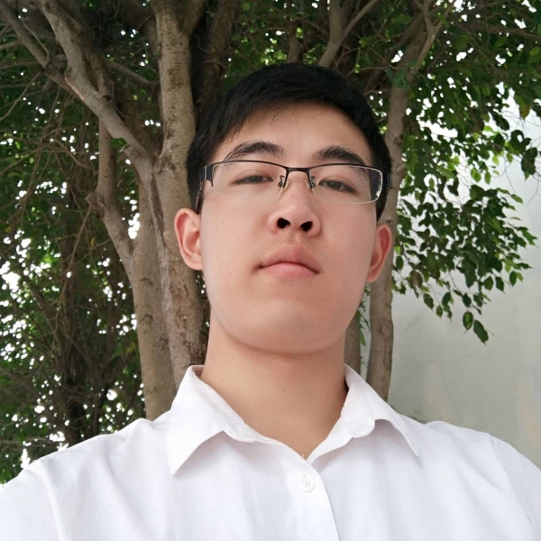甜美泪了春华的照片
