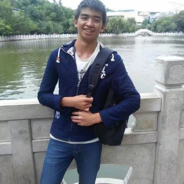 黛玉晴雯的照片