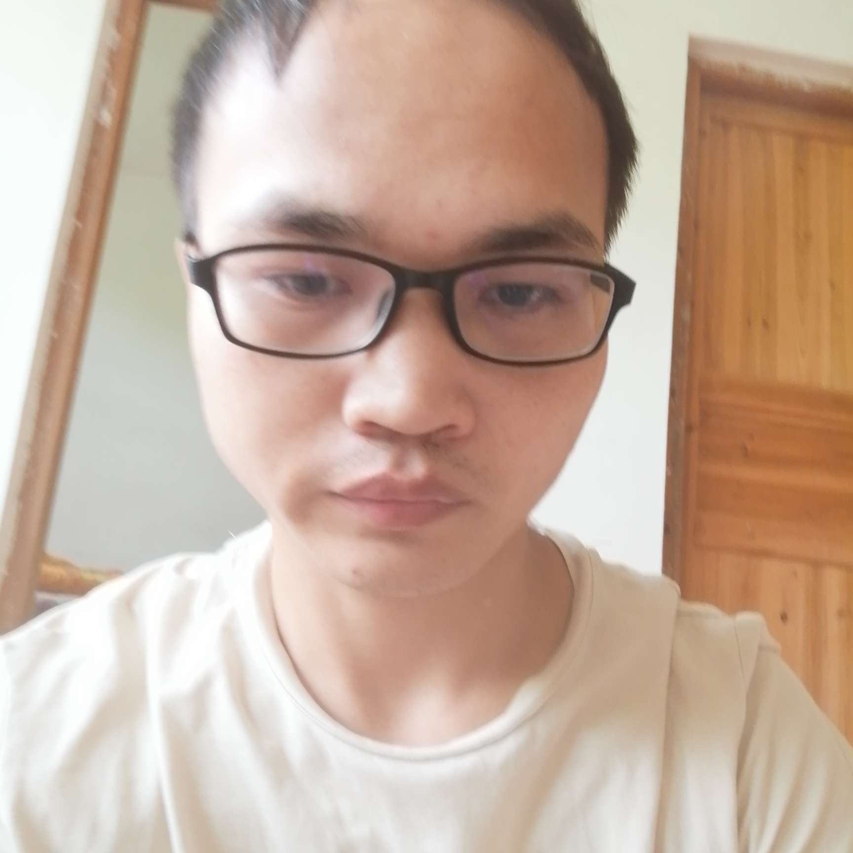 关平的照片
