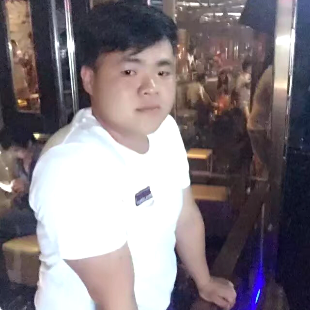 夏天谁的照片