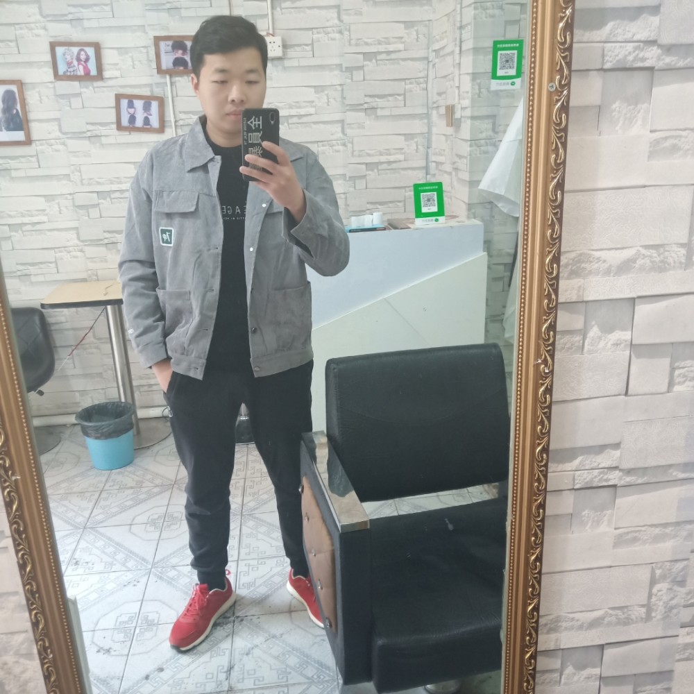啊杰，，的照片