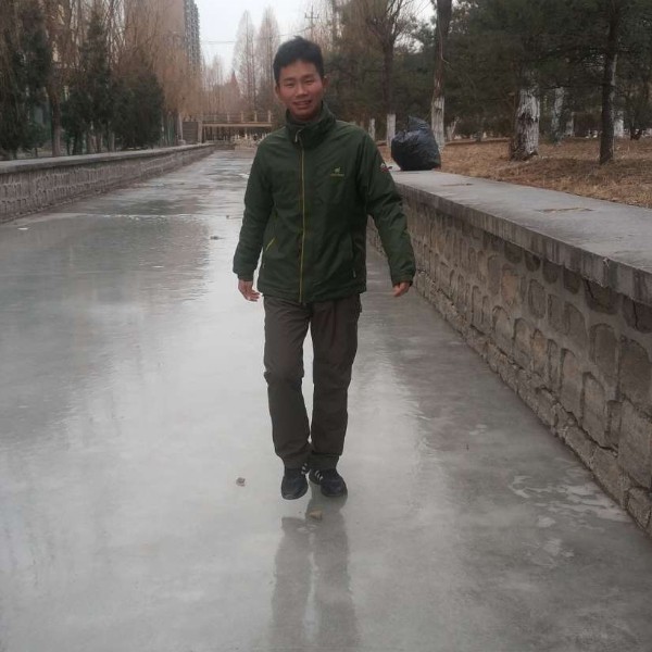 搞怪泪了小兔子的照片