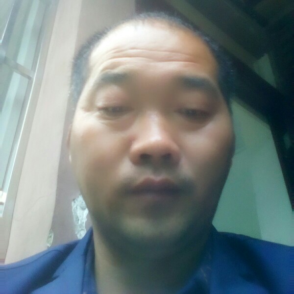 春媱绵密的照片