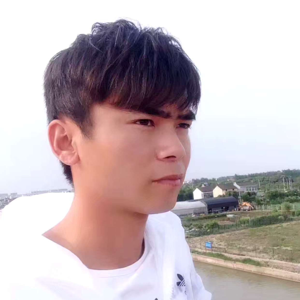 dSkL的照片