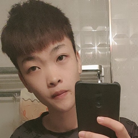 谌俊杰的照片