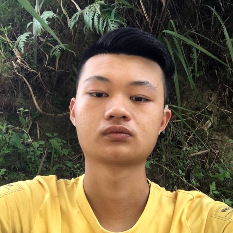 一个人爱雨的照片
