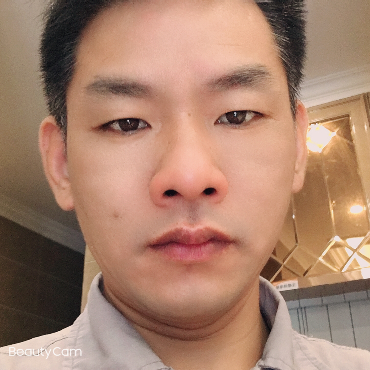 坦率回首锦瑟的照片