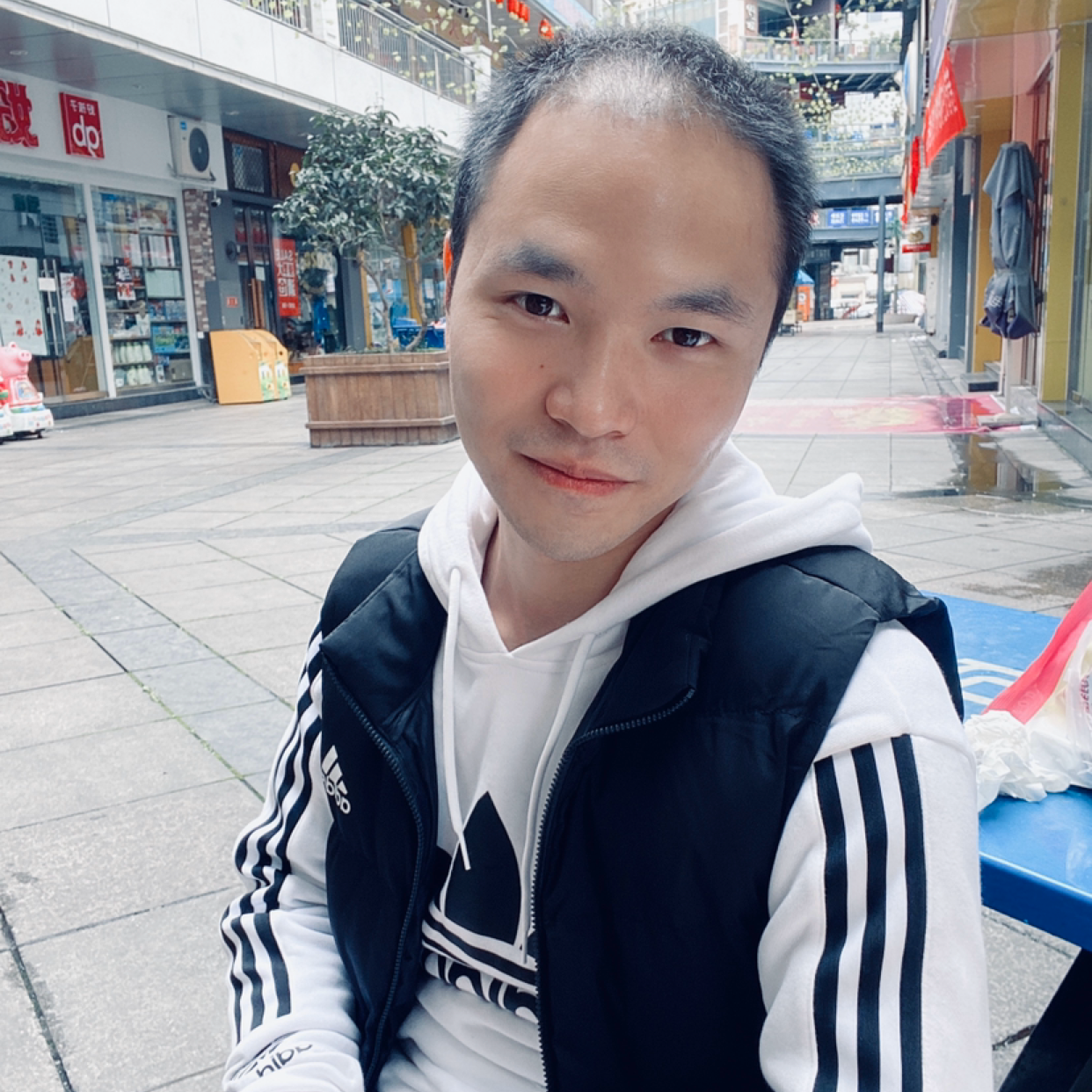 须悟的照片