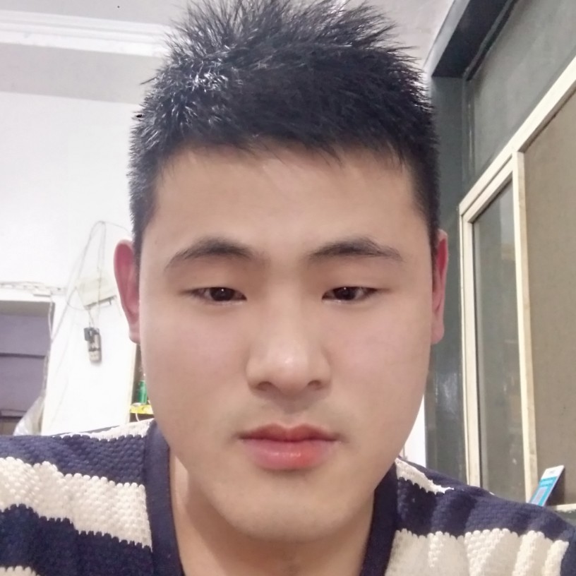 爱笑浅吻黛儿的照片