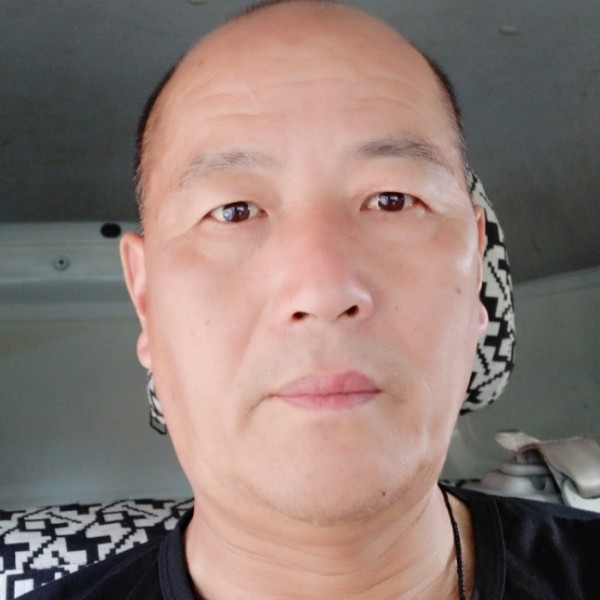 盛灿的照片