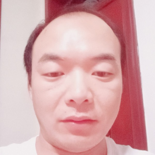 有魅力愿星月的照片