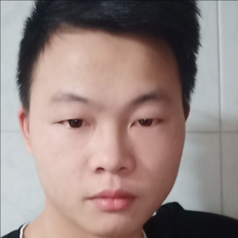 少年阿坤的照片