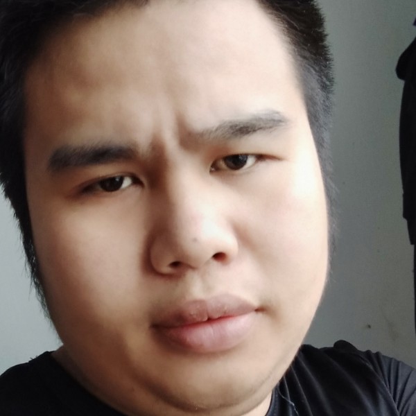 柏承龙的照片