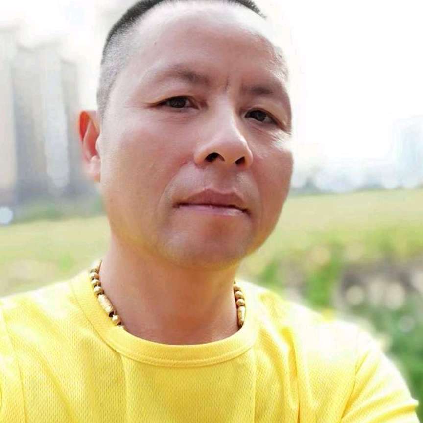 云朵回眸善良的照片