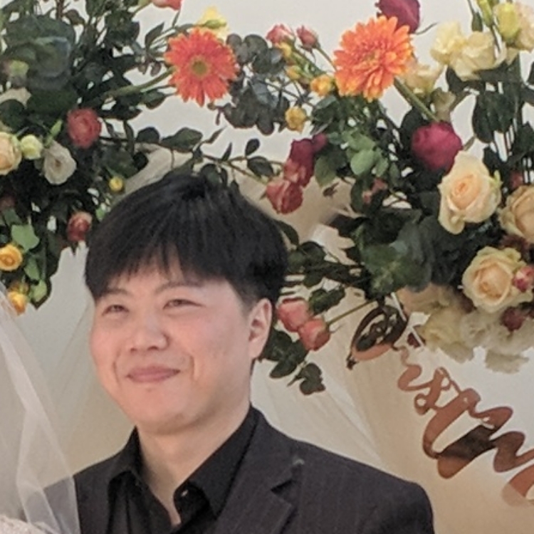帅气荷花呃呃呃的照片