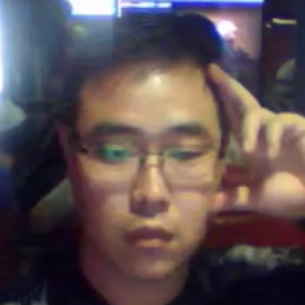 春华向温柔的照片