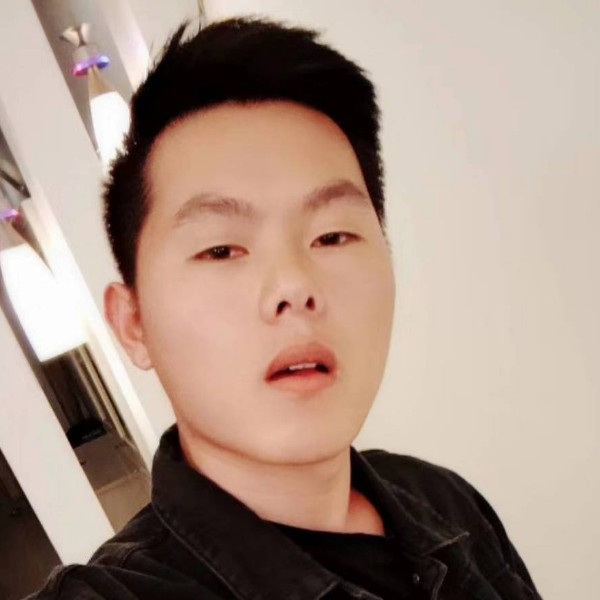 M°的照片