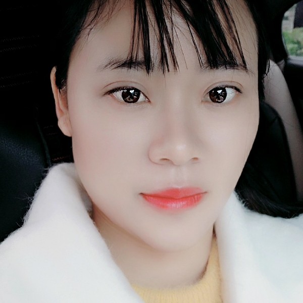 瑶的照片