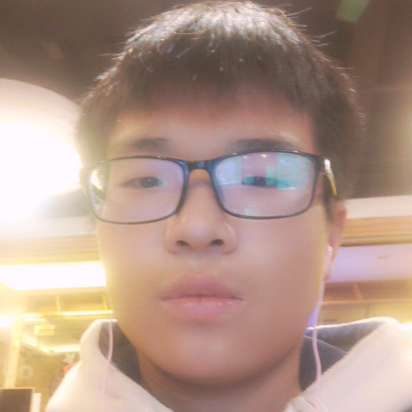流星雨的夜晚的照片