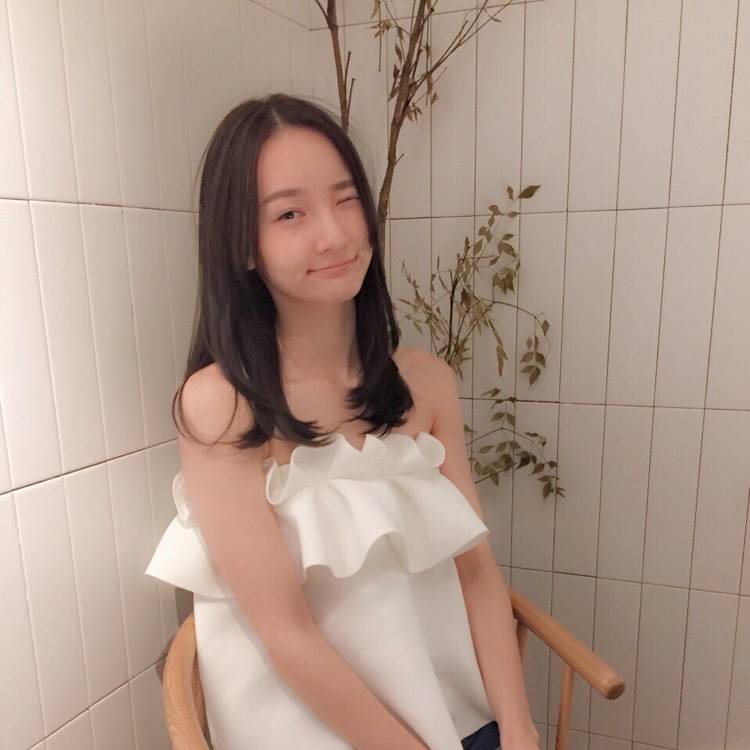 林家小女孩的照片
