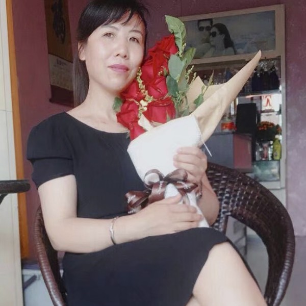 孑默的照片