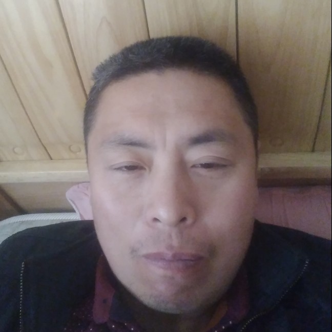 李东海的照片
